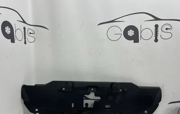 Radiator trim