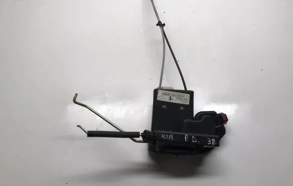 KIA Sportage Front door lock 813201F010