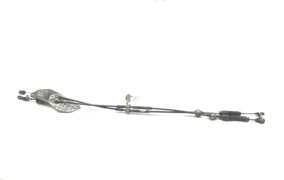 Gear shift cable linkage