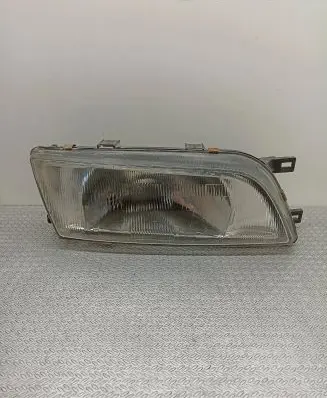 Nissan Almera Headlight/headlamp 082151168R 2151168R