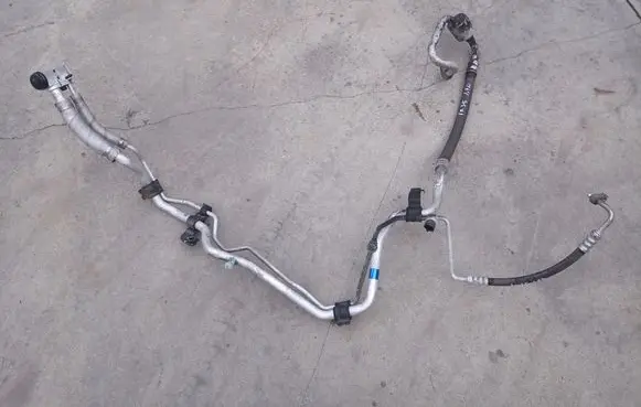 Hyundai ix35 Air conditioning (A/C) pipe/hose