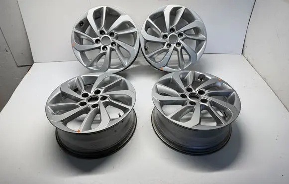 Hyundai Tucson TL R17 alloy rim 52910D7280