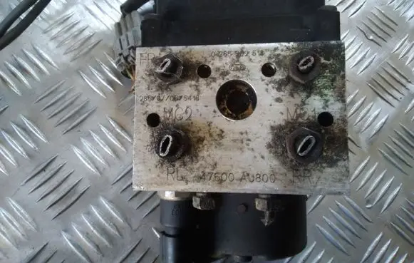 Nissan Primera ABS Pump 0265202518 47600AU800