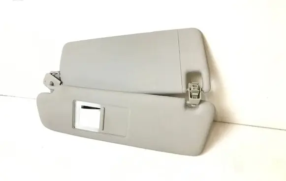 Volkswagen Touareg II Sun visor