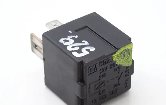 Opel Meriva A Other relay 13132367