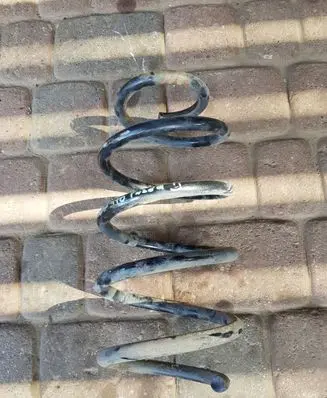 KIA Sorento Front coil spring