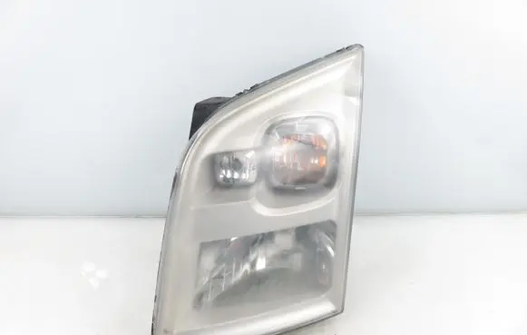 Ford Transit Headlight/headlamp 6C1113W030DC