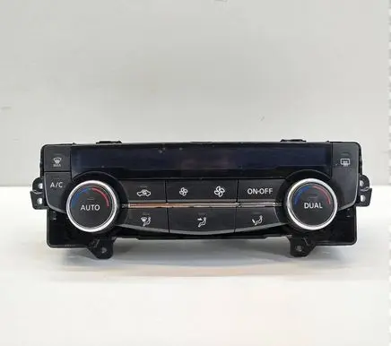 Nissan X-Trail T32 Climate control unit 275004EA0A