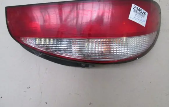 KIA Clarus Rear/tail lights