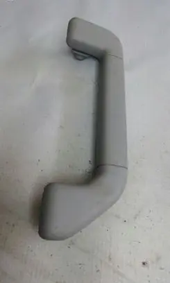 Volkswagen Touareg I Front interior roof grab handle 7L0857608