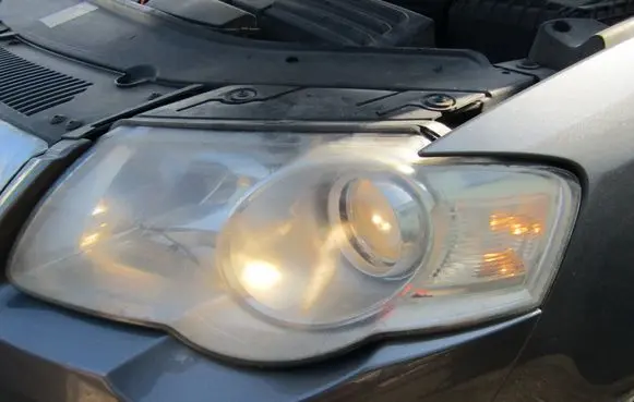 Volkswagen PASSAT B5.5 Headlight/headlamp 