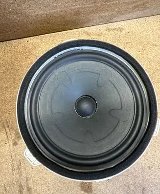 KIA Niro Front door high frequency speaker RJ1D