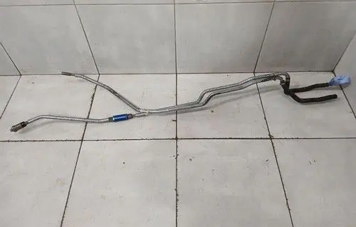 Aston Martin Vanquish V12 Gearbox oil cooler pipe/hose 1R12442719AG