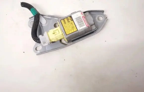 Toyota Avensis Verso Airbag deployment crash/impact sensor 8986044010 89860-44010