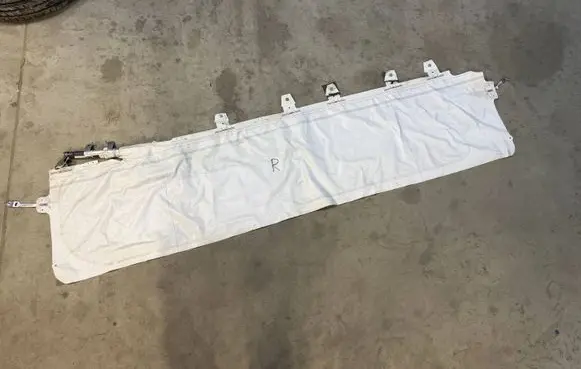 Tesla Model 3 Roof airbag 
