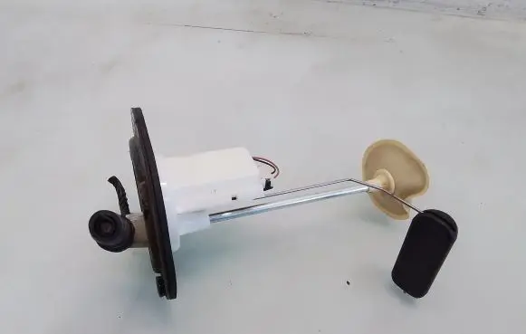 Subaru Outback Fuel level sensor 