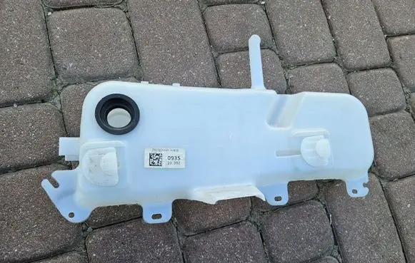 Opel Combo E Windshield washer fluid reservoir/tank 9851854480