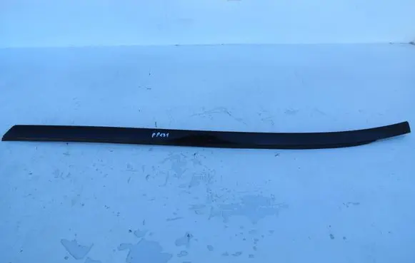 Volvo XC70 Windshield trim 39992716