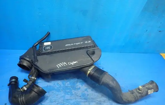 Fiat Doblo Air filter box 51816590