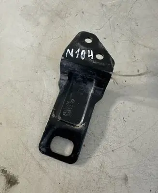 Volvo XC70 Power steering pump mounting bracket A0022422 31317106 C6S4B