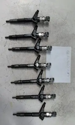 Nissan Primera Fuel injector AW400