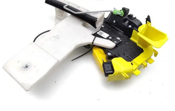 Hyundai Kona II Front door lock 81320BE200
