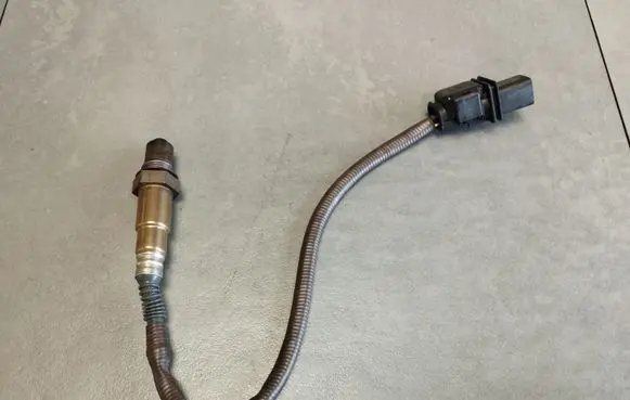 Mercedes-Benz S W222 Lambda probe sensor 0095426018