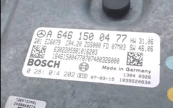 Mercedes-Benz Sprinter W906 Engine control unit/module A6461500477-MERC A6461500477