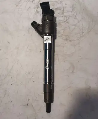 Jeep Grand Cherokee Fuel injector 0445110523