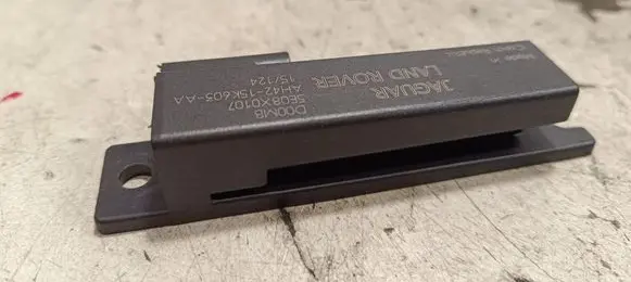 Jaguar XE Keyless system antenna AH4215K603AA