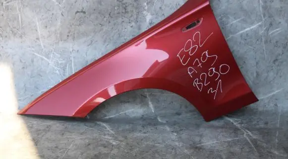 BMW 1 E82 E88 Fender