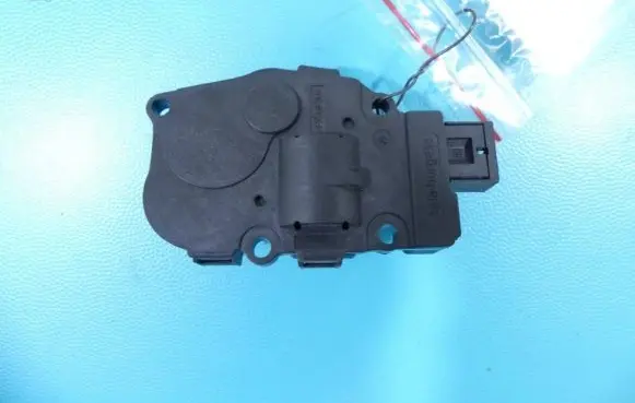 Jaguar F-Pace A/C air flow flap actuator/motor EFB497B IMPRK1351326