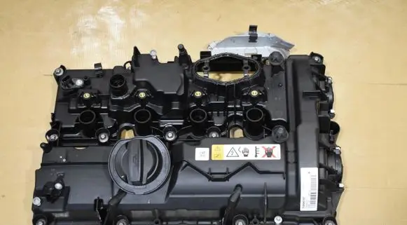 BMW X3 G01 Rocker cam cover 