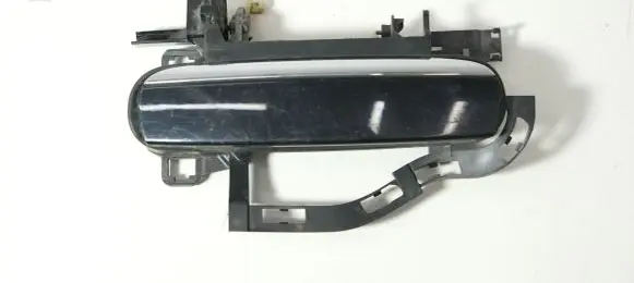 Audi A6 S6 C6 4F Front door exterior handle 4F0837886 4F0839167