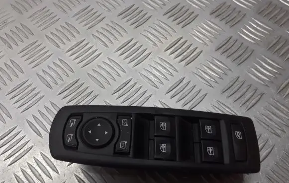 Renault Laguna III Front door window switch trim 80960006R