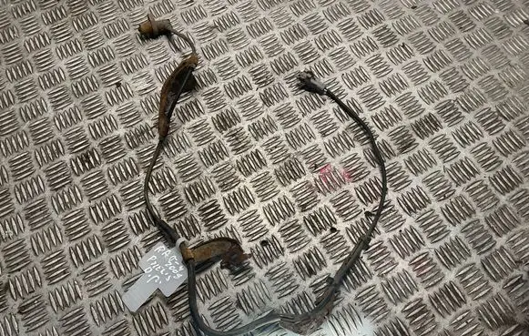 Toyota RAV 4 (XA20) ABS module connector plug 