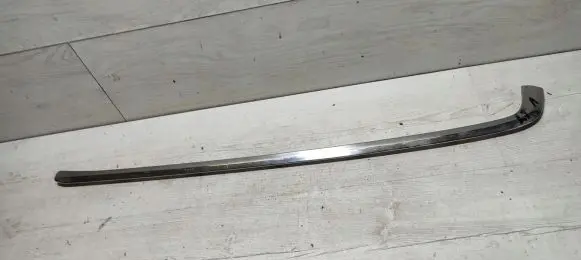 Mercedes-Benz E W124 Rear bumper trim bar molding 05531223