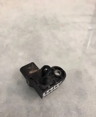 Ford Focus Air pressure sensor 9814003580