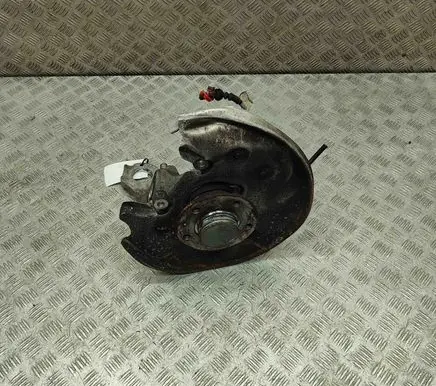 Audi A7 S7 4G Rear wheel hub 4G0505431C