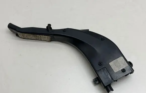 Volkswagen Touran III Other engine bay part 5QA201973A