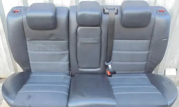 Ford Focus Second row seats 