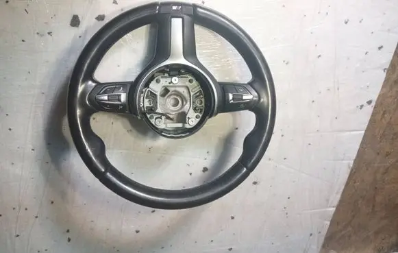 BMW 3 F30 F35 F31 Steering wheel F3X0060005022 F732145