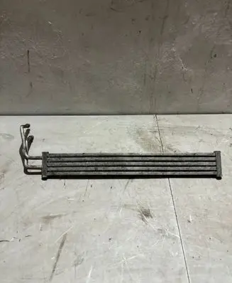 BMW 7 F01 F02 F03 F04 Power steering radiator 7570100