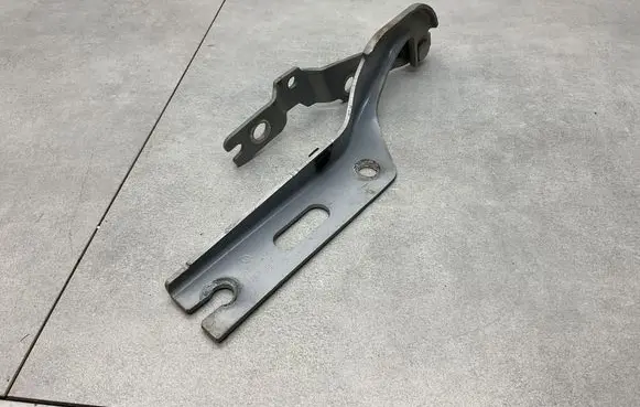 Volkswagen Polo VI Engine bonnet/hood hinges 2G0823301G