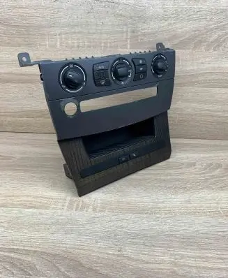 BMW 5 E60 E61 Climate control unit 9122396 9134025 7063145