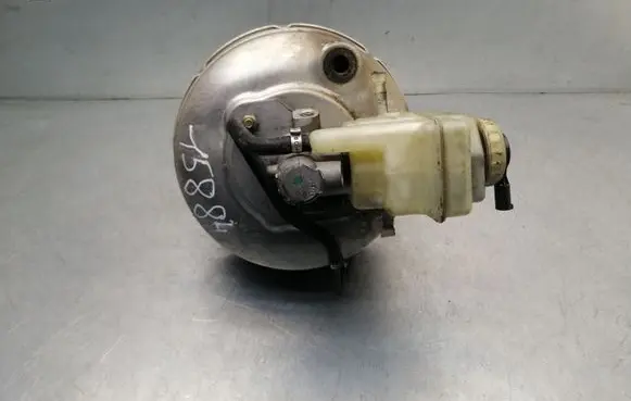 BMW 7 E65 E66 Brake booster 32481478 6753583