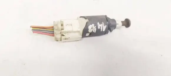 Renault Scenic II - Grand scenic II Brake pedal sensor switch 8200168238