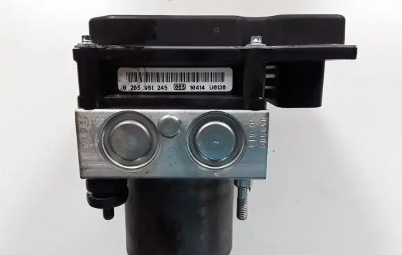 Peugeot 508 ABS Pump 9677081780