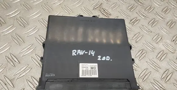 Toyota RAV 4 (XA40) Start/Stop control module 8926012100