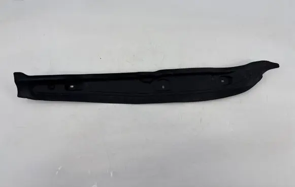 BMW iX1 Fender end trim 9462144 120664 MB012781